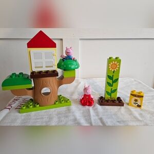 Lego Duplo Peppa pig garden and tree house play set 10431